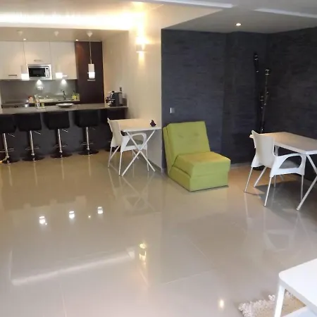 1 Bed Front Sea In Aveiros Lägenhet Albufeira
